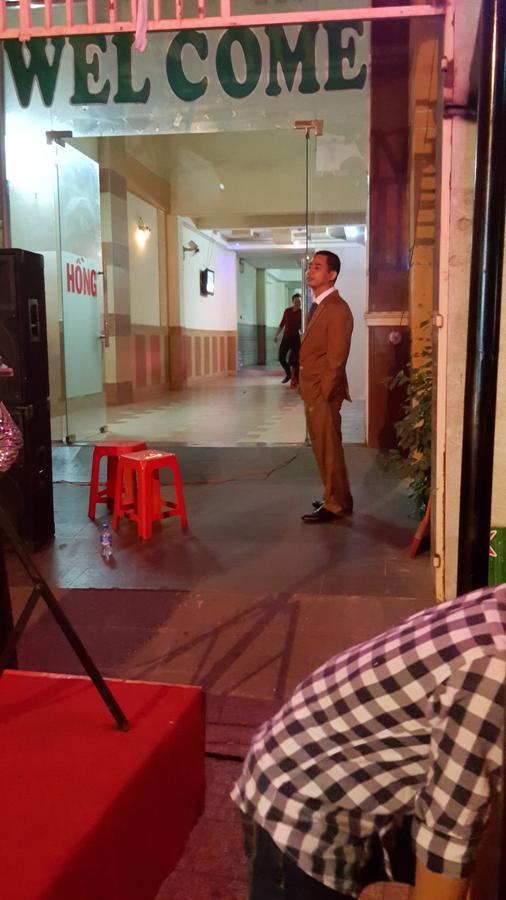 Hong Ngoc Khách sạn *